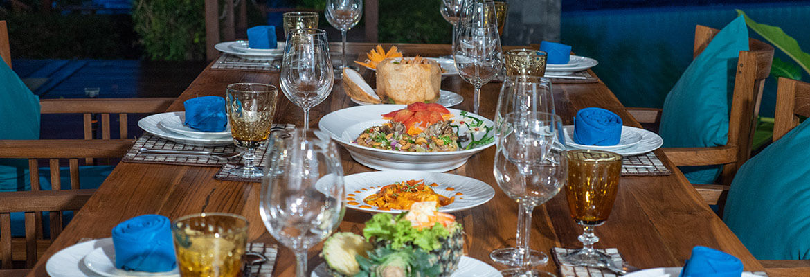Villa Riva - dinner setup