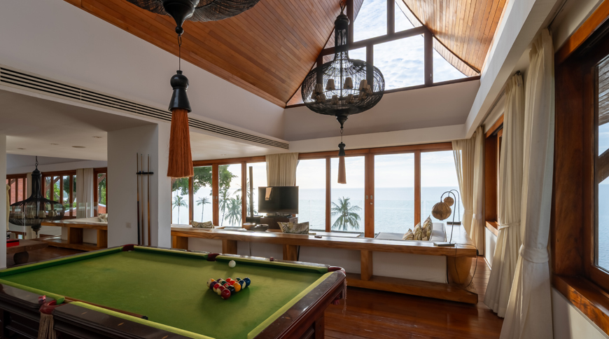 Villa Riva - billiards